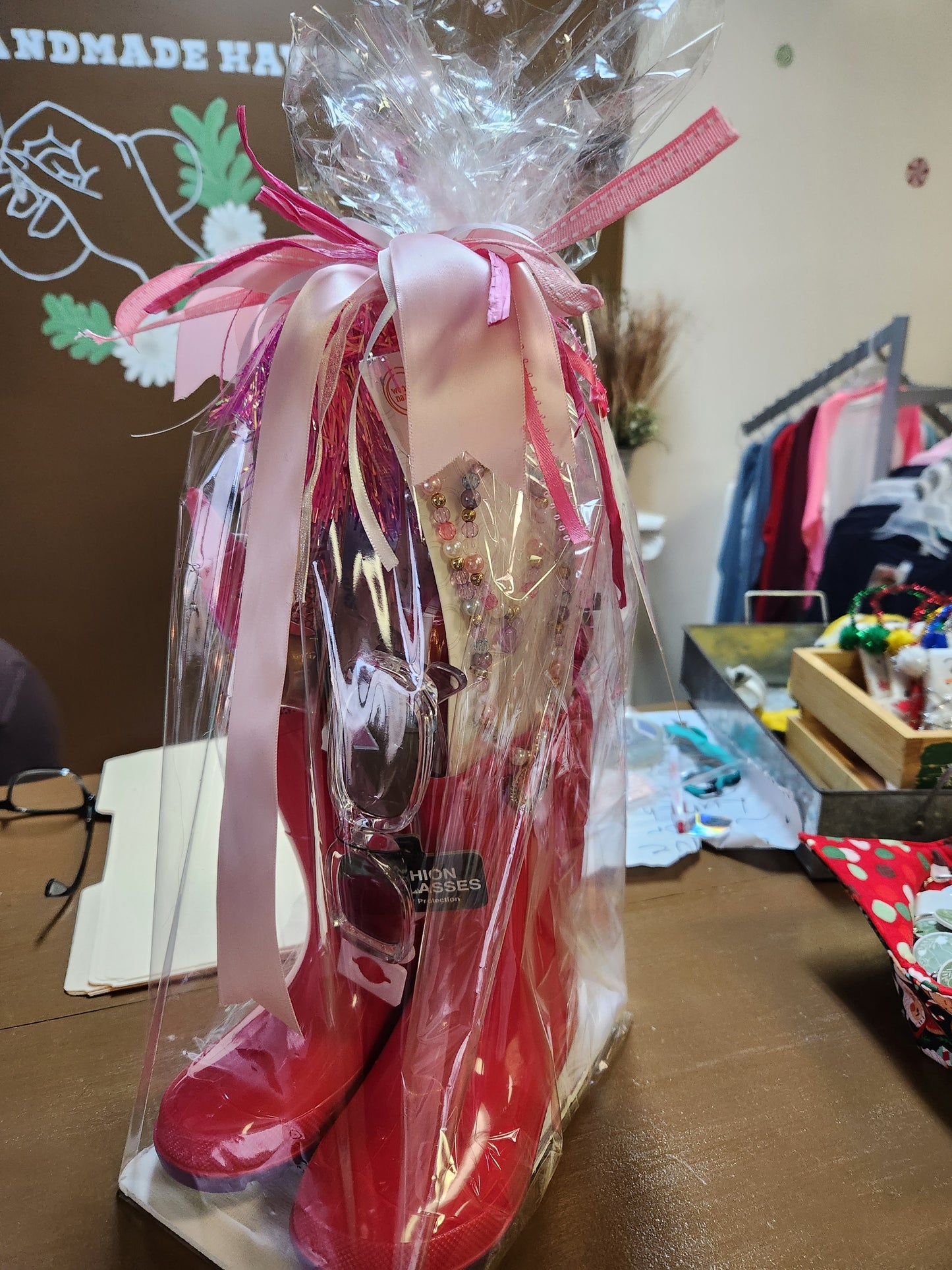 Child fain boot valentine basket