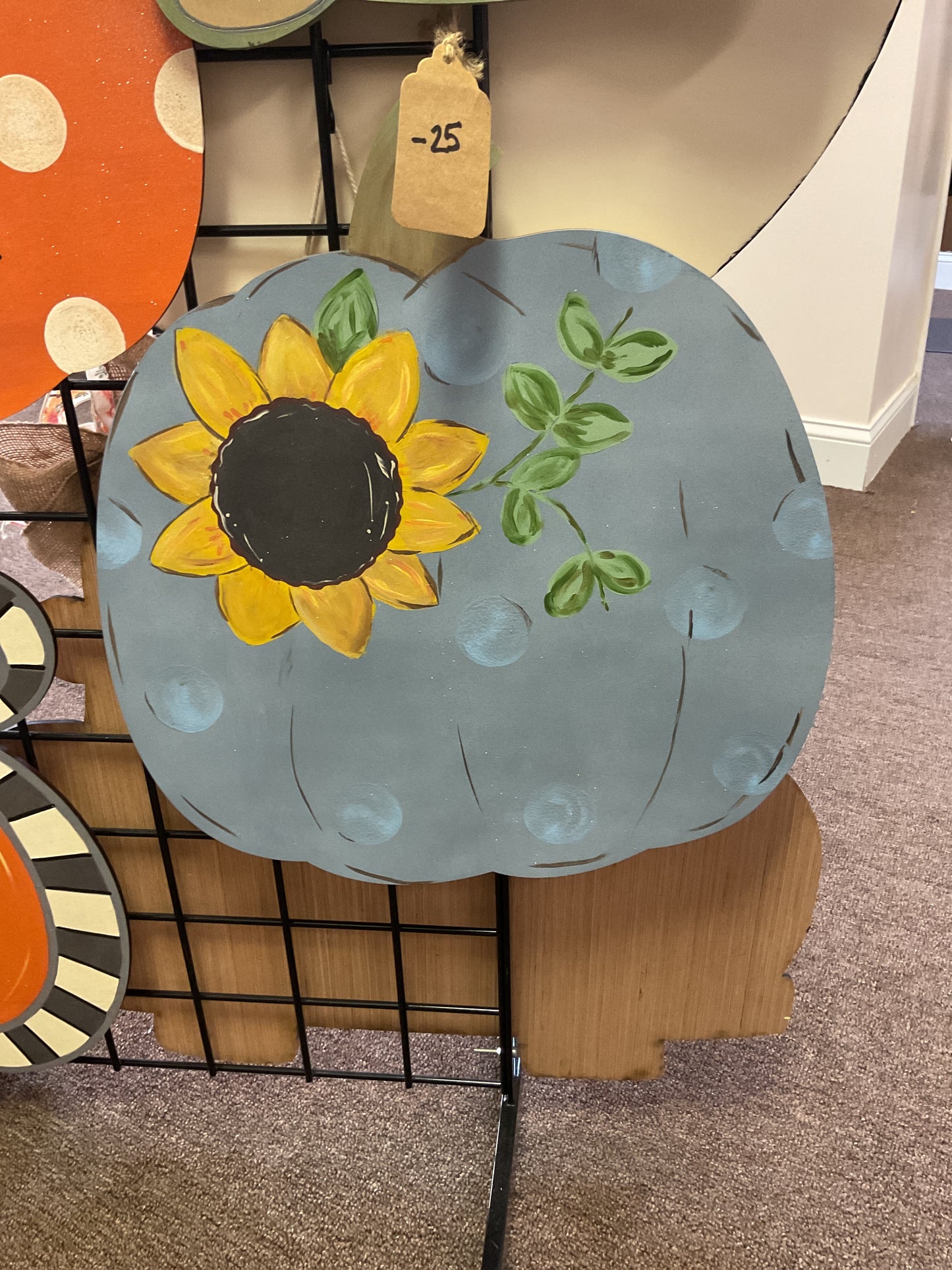 Wood door hanger sunflower on pumpkin