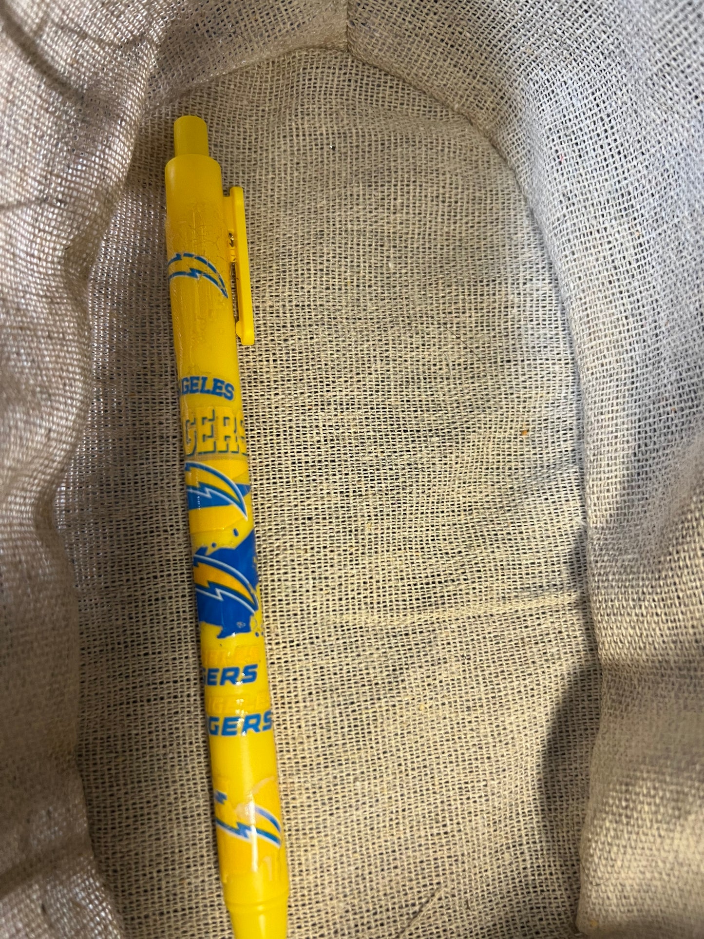 Chargers pens