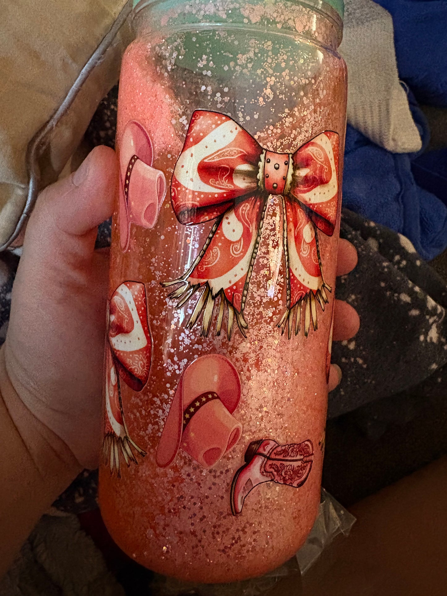 Bows snowglobe tumbler