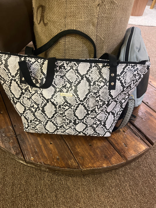 Large handbag snake print