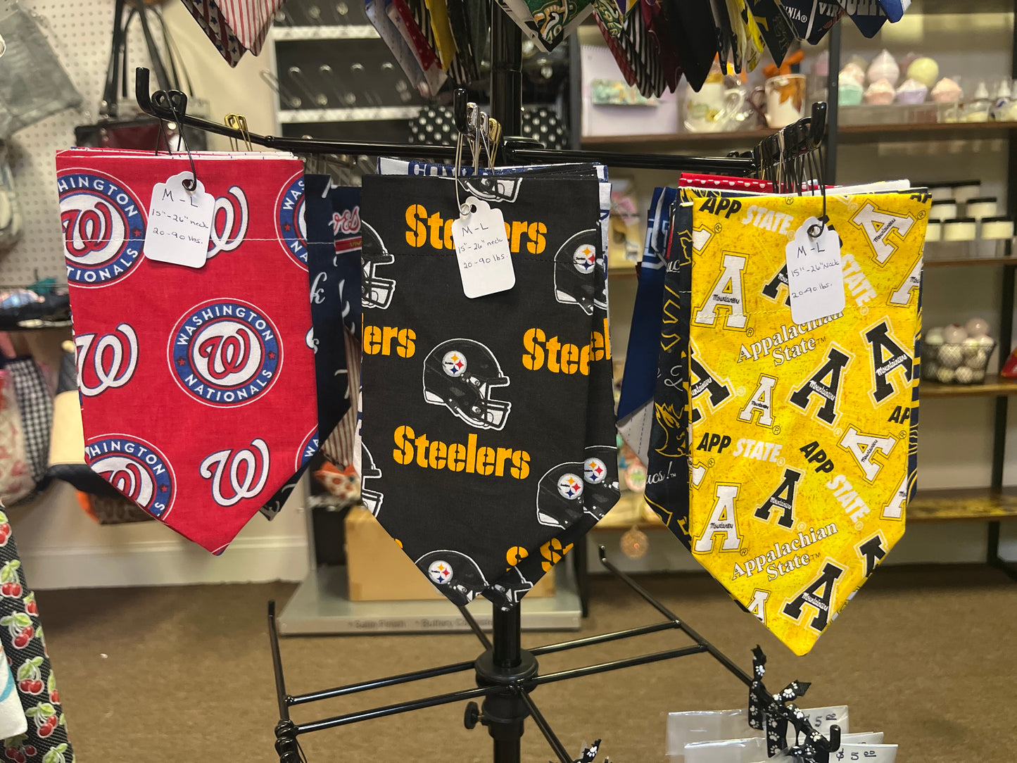 Pet Bandanas M-L