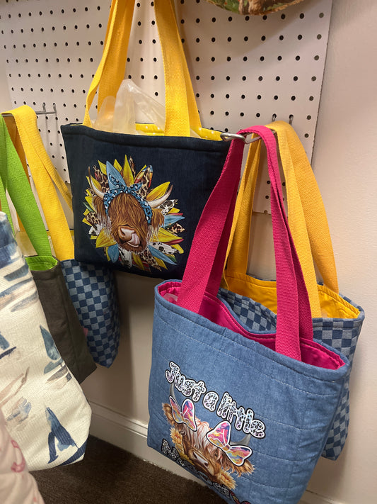 Tote bags highland cows