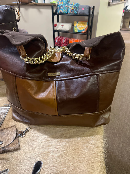 Leather brown handbag gold chain