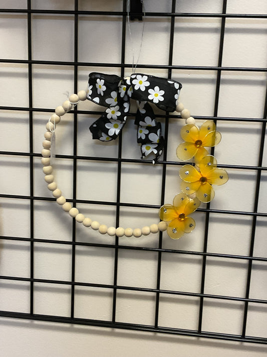 Round bead wreath