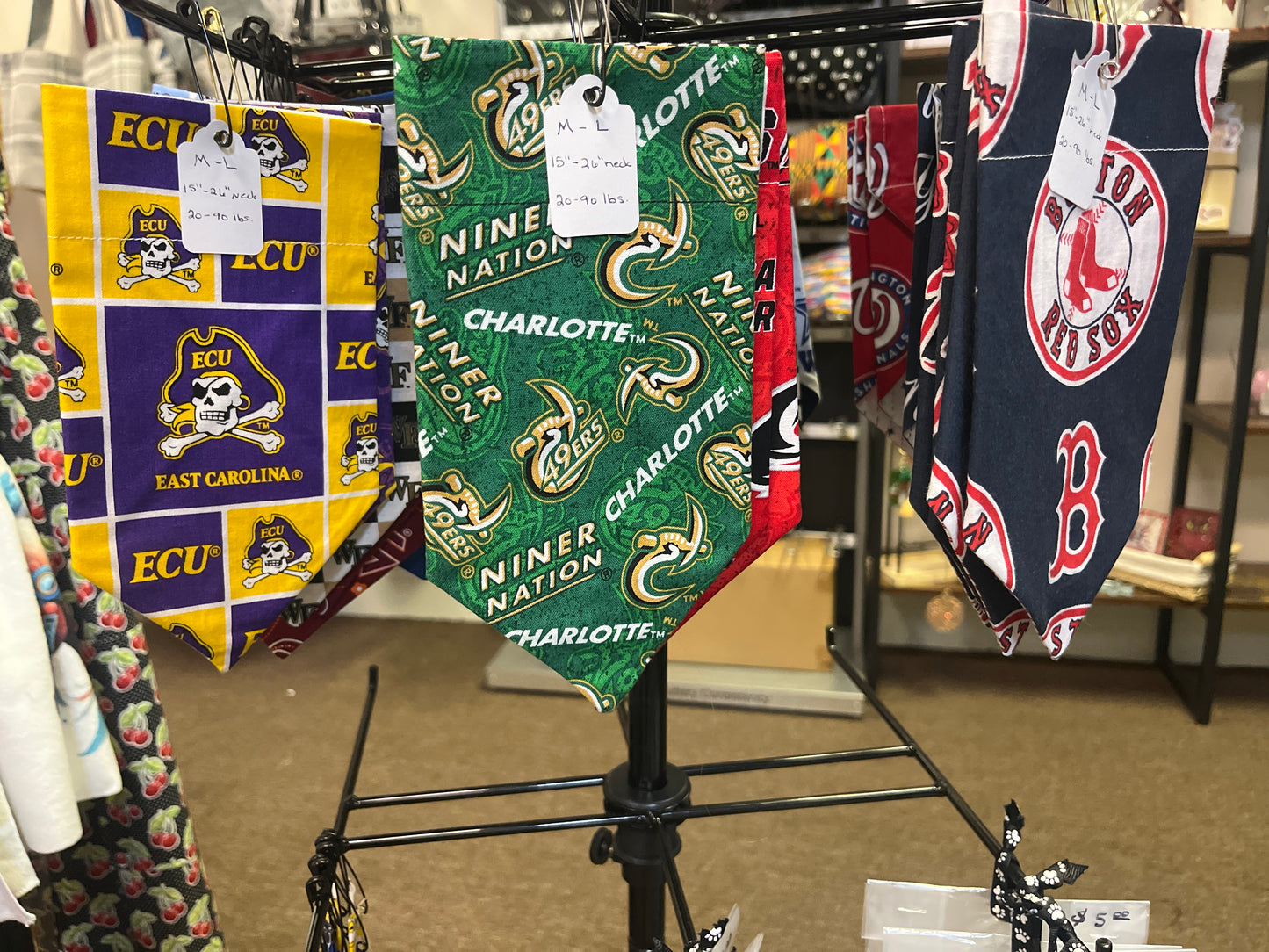Pet Bandanas M-L