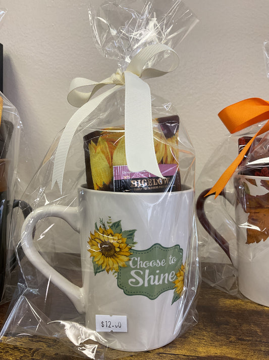 Sunflower mug and mug rug set