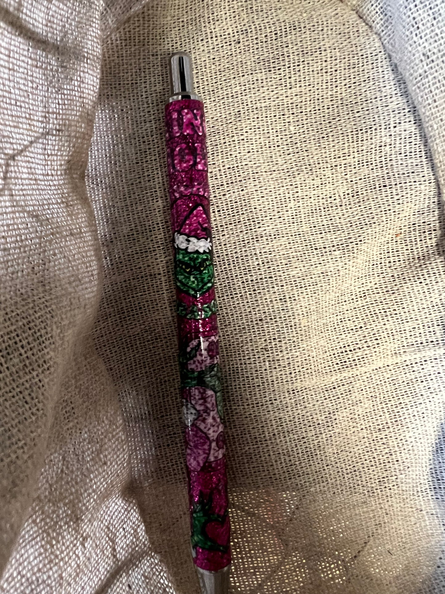 Grinch mode pens