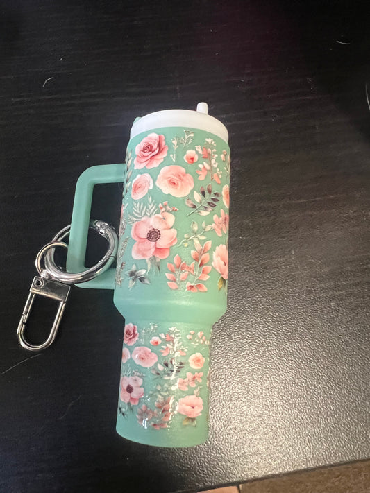 Green floral keychain