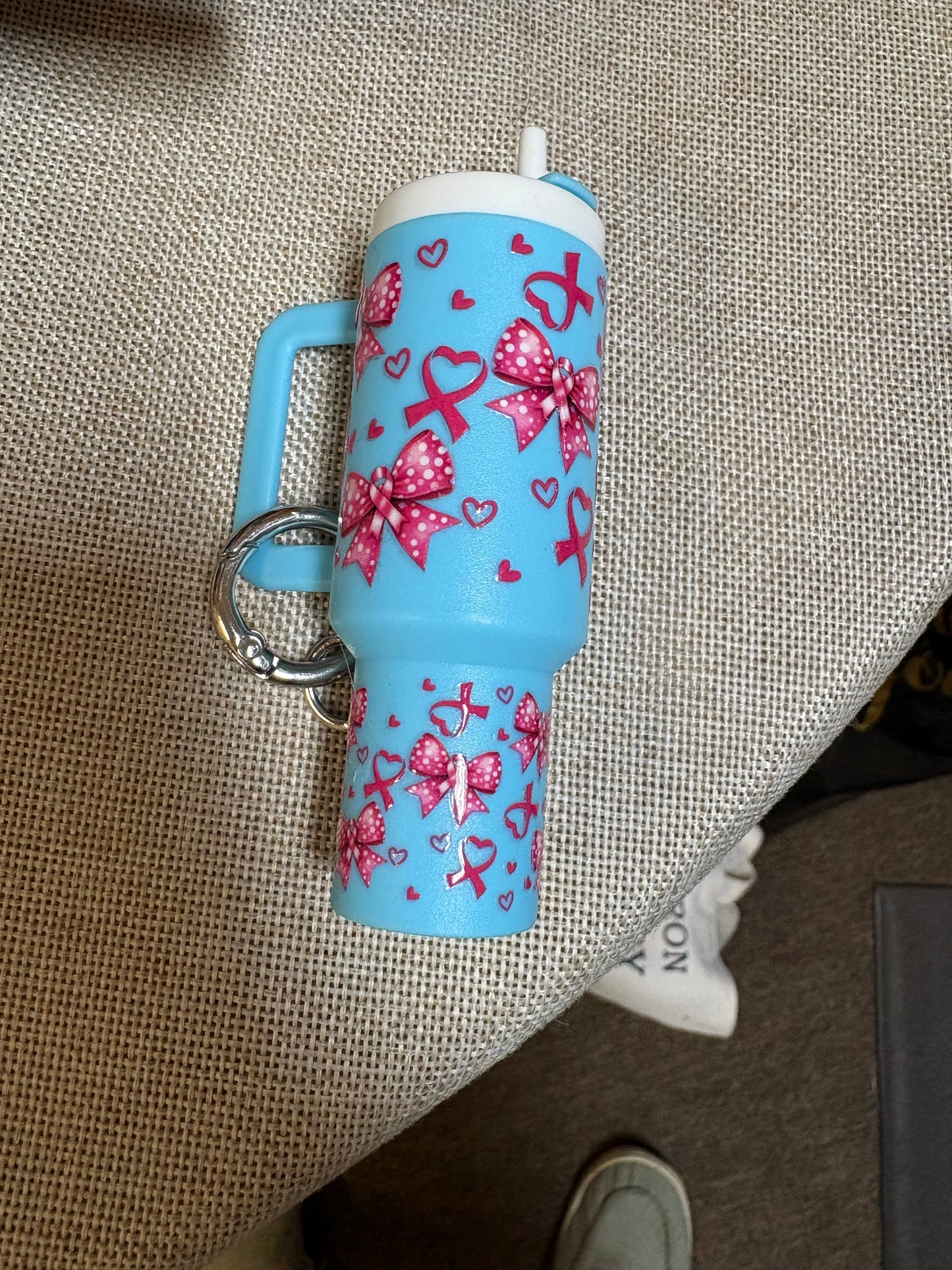 Pink bow keychain