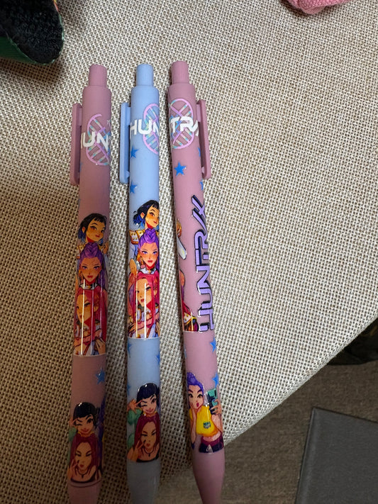 Huntrix pens