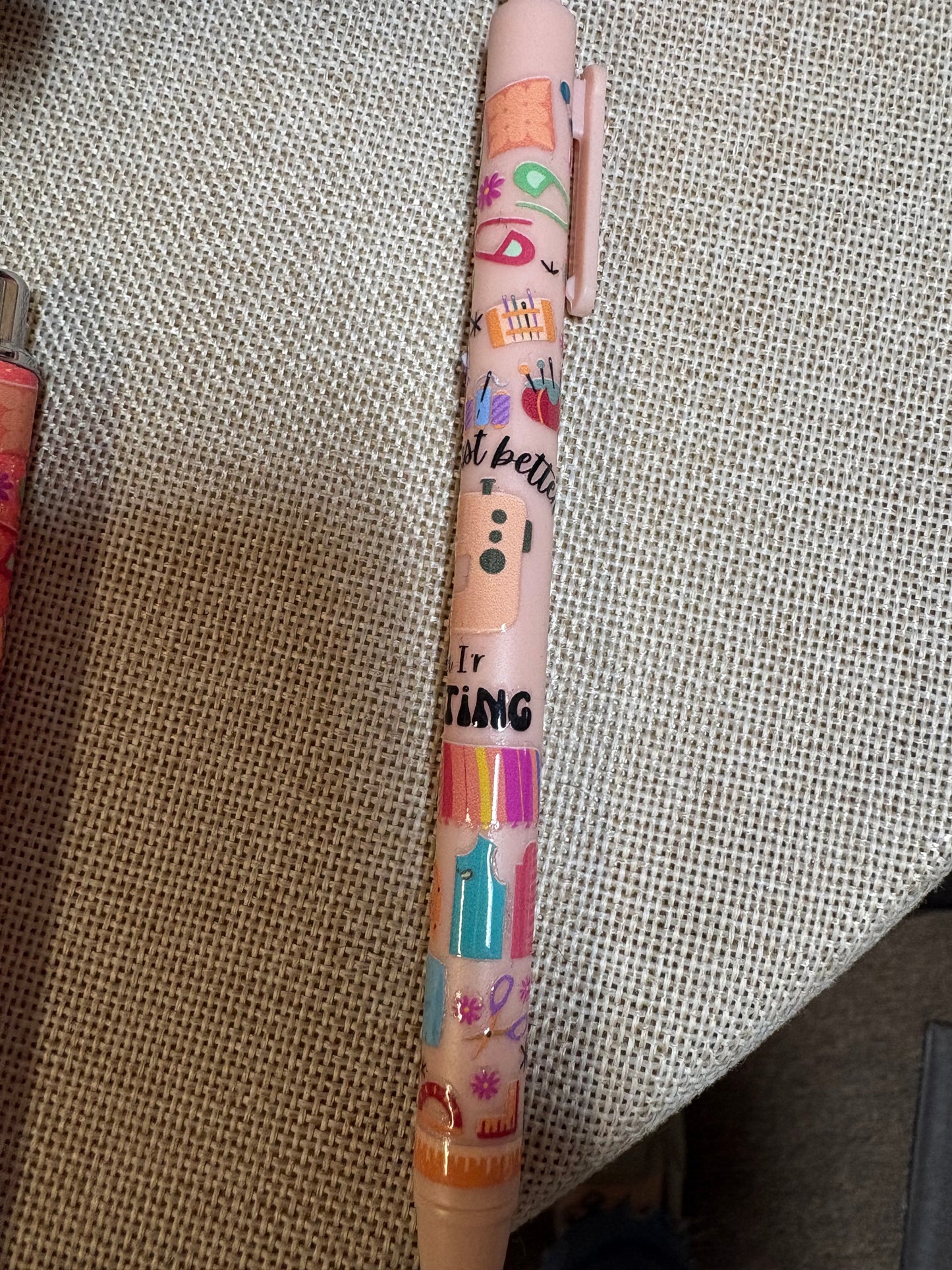 Crafty pen