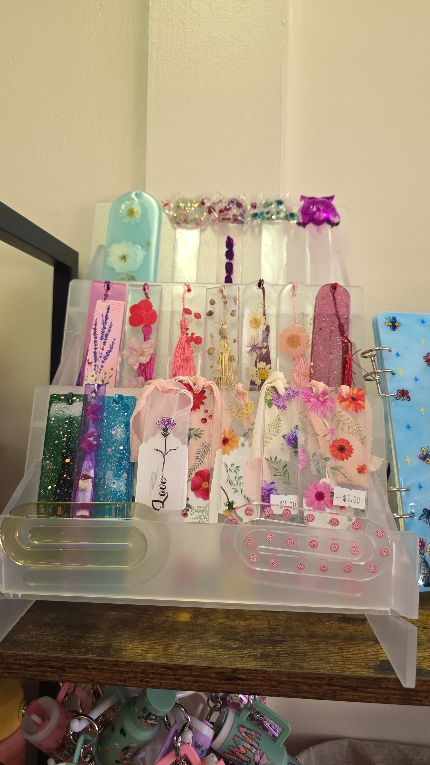 Resin bookmarks
