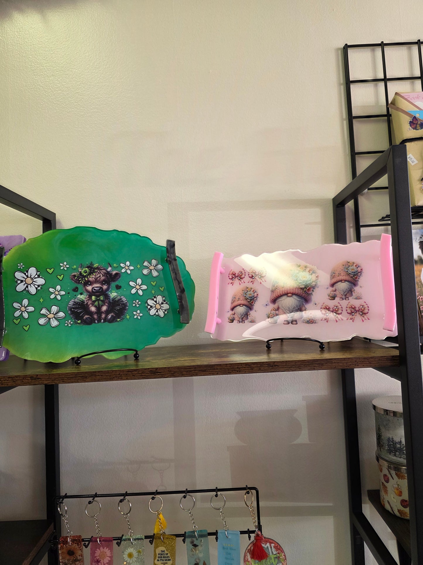 Resin serving trays