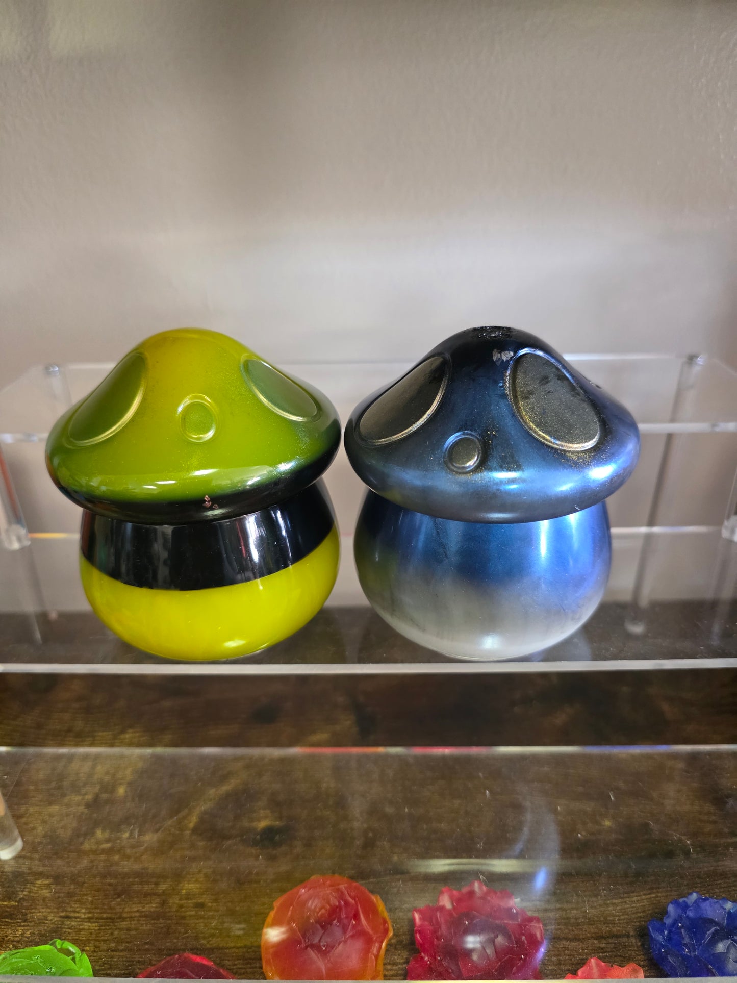 Resin mushroom jar